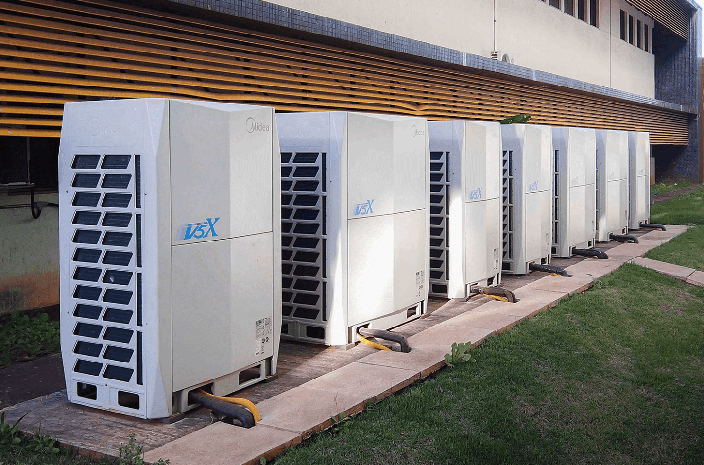 Sistema VRF — trabalho executado pela DVR em Ferros-MG