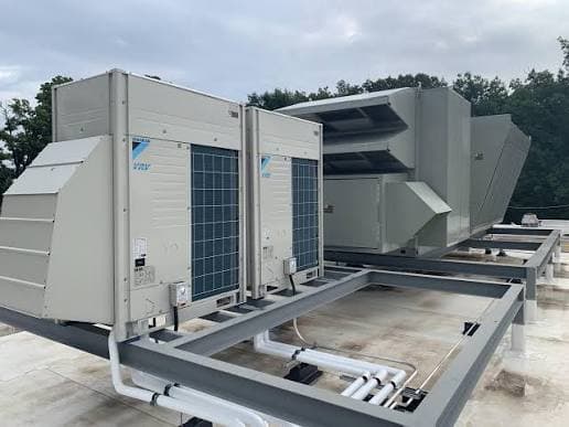 Sistema VRV — trabalho executado pela DVR em Ferros-MG